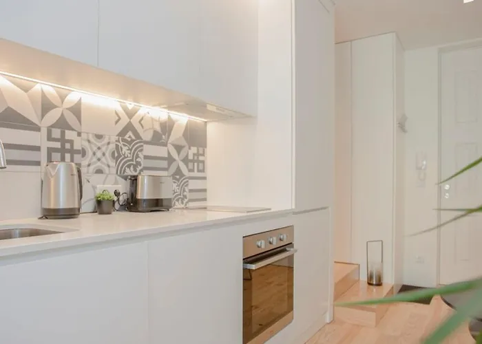 Liiiving In - Cozy & Chic Downtown Apartmán *