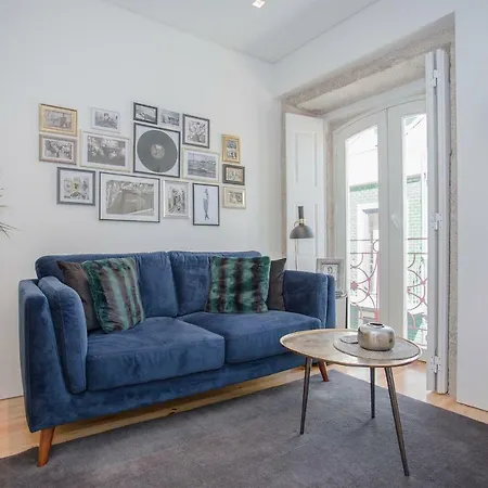 Apartamento Liiiving In - Cozy & Chic Downtown Oporto