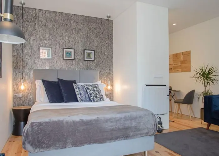 Apartament Liiiving In - Cozy & Chic Downtown *