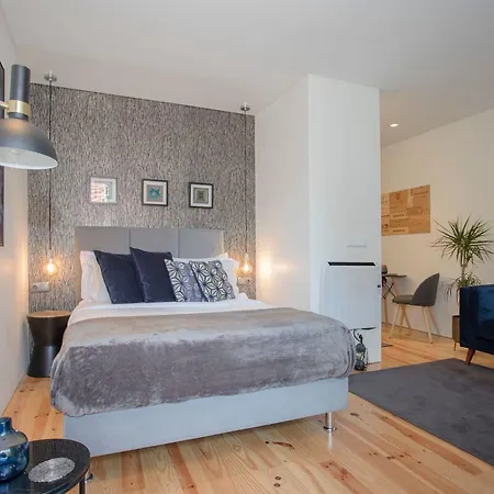 Apartamento Liiiving In - Cozy & Chic Downtown *