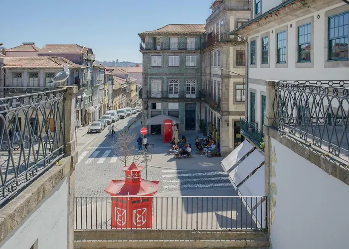 Liiiving In - Cozy & Chic Downtown Апартаменты